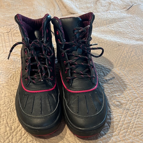 Nike ACG boot size 6Y #129 - Picture 1 of 7